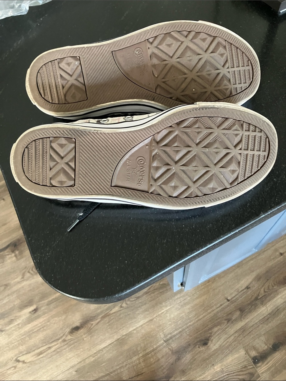Converse Plaid Low-Top Sneakers in Black and Beige Plaid - Picture 3 of 3